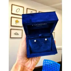 Classic Diamond Stud Earrings in 18K  Yellow Gold - Photo 6